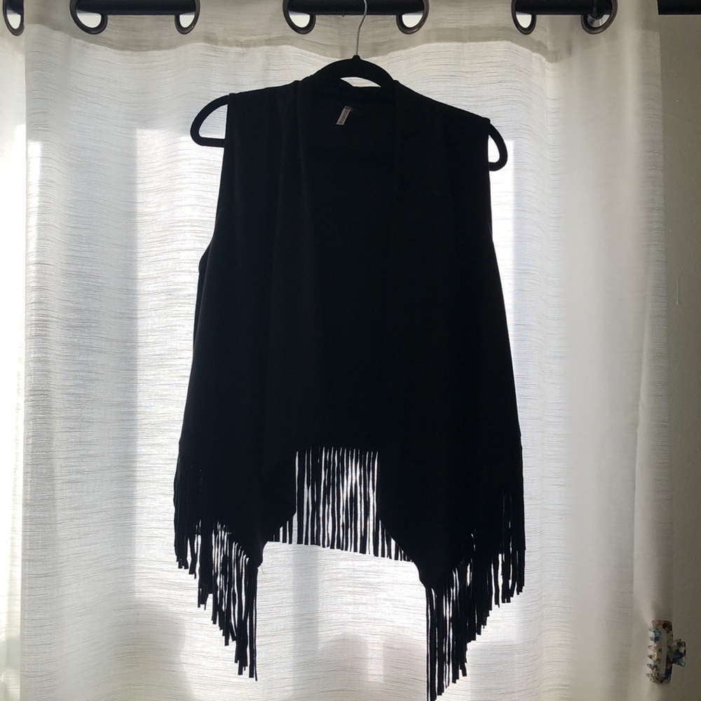 Motto shop suede fringe vest